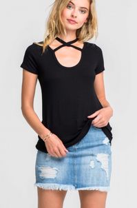 Hang with your friends 'til dawn in the Sunset Criss-Cross Choker Tee! Knit fabric forms a short sleeve V neck tee bodice with a cross front choker straps.