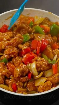 Craving Chinese takeout but watching your macros? This Sweet & Sour Chicken recipe is your answer! It's a healthier, lower-calorie alternative to your favorite takeout dish, but packed with protein and just as delicious. With simple ingredients and easy-to-follow instructions, you can have this flavorful dish on your table in no time. Get the full recipe and macro breakdown below! #healthyrecipes #easyrecipes #lowcalorie #highprotein #lowcaloriemeals #mealprep #weightloss #airfryer