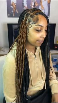 Summer hairstyle/knotless braids with peekaboo color | Cute box braids hairstyles, Pretty braided hairstyles, Box braids hairstyles for black women