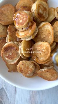 Who needs a big stack of pancakes when you can have these adorable mini banana pancake bites? They're coated in pancake batter and pan-fried to perfection. They're vegan, gluten-free, and sure to make your family go bananas!  breakfastrecipeseasy | bananapancakes | minipancakes | pancakes | fathersday | fathersdaybrunch | breakfast | breakfastideas | brunch | brunchideas | easyrecipes | healthyrecipes | breakfastlover | pancakeday | pancakelover