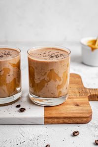 Salted Caramel Mocha Smoothie (with peanut butter) - Plantiful Bakery