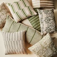 How to Style Your Couch With Throw Pillows