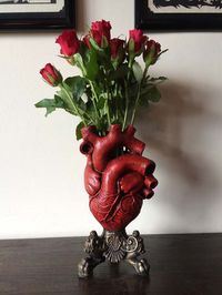 Anatomical Heart Vase, Red Finish