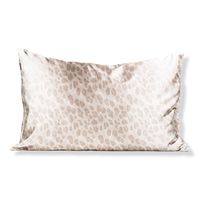 Satin Pillowcase - SATIN PILLOWCASE LEOPARDBenefitsElevate your beauty rest with the luxury of satinGentle on all skin and hair typesHelps tame frizz and reduce breakage while sleepingAids skin in retaining moistureHelps to prevent acneHelps to prevent facial creases from sleepingGentle on eyelashes & eyebrows - Satin Pillowcase