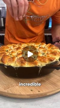 Hawaii's Best Kitchens on Instagram: "CHICKEN POT PIE RECIPE!!  Path of least resistance Chicken Pot Pie INGREDIENTS BELOW (makes one 12 inch skillet)  INGREDIENTS 2 cans chicken pot pie soup 2 cups rotisserie chicken 1 cup cooked bacon 2 cans refrigerated biscuit dough 1 egg 1 tbsp water 1/4 cup chopped parsley  . . 🎞 @@thejoshelkin #recipes #chickenpotpie #foodie #hawaiisbestkitchens #hawaii #reels ##reelsinstagram #reelsviral #explorerpage #foodbeast #munchies #tastyjapan"