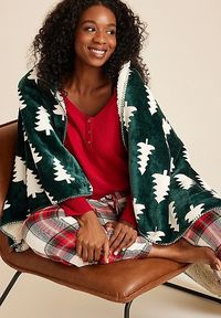 Fireside Sherpa Fleece Throw Blanket | maurices