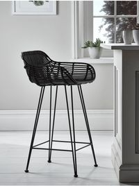 Kitchen Stools, Wooden Bar Stools, Kitchen Counter & Breakfast Bar Stools UK