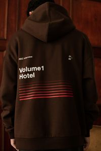 알이씨 인터뷰(REC interview) [기모]HOTEL HOODIE(BROWN)