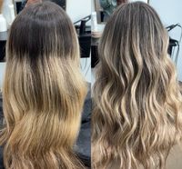 8 months of straight G R O W T H. a major line of demarcation blended with a full golden blonde highlight. 🤩 - - #hairstylist #beforeandafter #hairtransformation #hairhacks #htxhairstylist #houstonhair #hairstyles #summerhair #goldenblonde