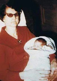 Great Grandma Minnie Mae with Baby Lisa. She Was Elvis' Grandmother and Vernon's Mother. Elvis Nicknamed Her The 'Dodger' Because She Dodged A Ball He Threw!! TCB⚡ TLC⚡