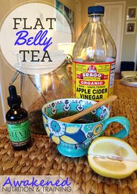 Eating clean isn't all about the food, we have to make sure we are drinking clean too! Ditch the holiday belly bloat with this flat belly tea recipe!