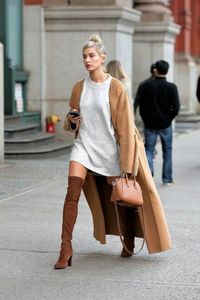 Over the knee boots / street style fashion / Fashion week #fashionweek #fashion #womensfashion #streetstyle #ootd #style  / Instagram: @fromluxewithlove