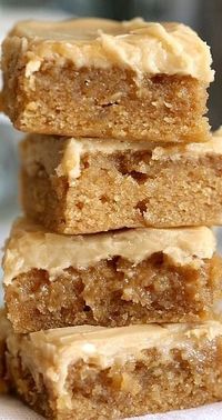 Banana Blondies Recipe ~ Says: These Browned Butter Banana Blondies with brown sugar frosting are OUT OF CONTROL