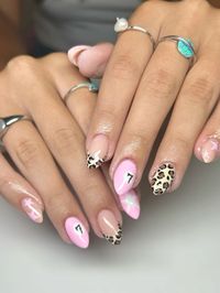 Super cute cheetah print nails with pink accents! From Nails_by_liv_ on instagram!