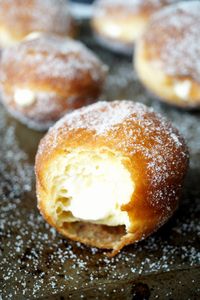 bomboloni {italian doughnuts} | The Baking Fairy