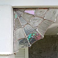 Stained+Glass+Spider+Web+CornerHome+decor+Garden