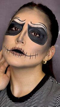 No tricks, just treats! Glam meets spooky 🖤💀@palladiobeauty with this step-by-step guide to creating this Skull transformation that's easier than you think. Products: Immortal Kayal - Power (black) Immortal Kayal - Purity (white) Retractable Waterproof Eyeliner - Pure Black Ultra Bold Eyeliner Marker Ultra Fine Tip Eyeliner Pen Liner Obsessed Waterproof Gel Eyeliner Lash Obsessed Mascara Precision Eyeliner - Black Onyx FIFTY-FIFTY CAT-EYE + SMOKEY KAJAL EYELINER 🎥: @soymahobeauty