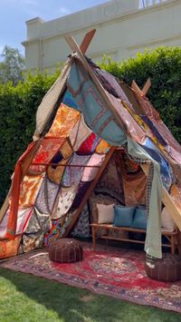 A gorgeous patchwork tent we created out of repurposed scarves and sheets for a fun summer event in Palm Springs! Definitely would love to do a project like this over and over again ☀️ Corrie in Color is a creative studio specializing in custom event decoration and art installations that bring events and interiors to life.