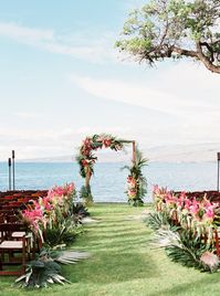 A Casual Beach Wedding in Puako, Hawaii