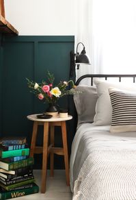 The best paint colors for dark rooms and basements. All the best Sherwin Williams and Benjamin Moore choices!