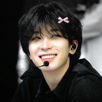 i really love this .. he is pretty pretty <3  #Seventeen - 세븐틴 セブチ #ウォヌ #원우  - Jeon wonwoo  wonu_svt coquette ribbon bow icon pfp hd picture high quality maestro