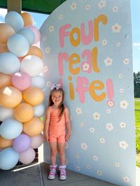 #birthday #party #girlbirthdaypartyideas #4thbirthday #bluey #balloons #backdrop