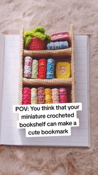 The Bookshelf Bookmark pattern was inspired by the miniature crochet bookshelf I've made months ago, the free written pattern is on my website and the tutorial is available on YT too.