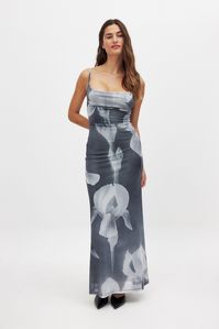 Waterfall Mesh Maxi Dress Grey | NA-KD