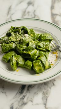 Lush & Green Cavolo Nero (Tuscan Kale) Pasta