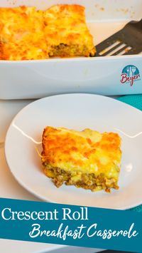 Making a quick breakfast recipe is a great secret weapon to have. This 5 ingredient breakfast casserole is made with crescent rolls, breakfast sausage, eggs, milk, and cheese. Your family will devour the crescent roll breakfast casserole.