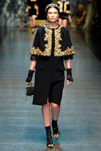 Dolce and Gabbana Fall 2012 Trend. Black shades and capes.