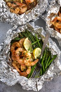 cajun shrimp foil packets recipe for the oven or grill