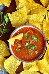 Salsa Roja is a cooked restaurant-style salsa made in the Instant Pot. It's healthy, delicious, and easy. Salsa Roja made at home beats the jarred salsa any day! An easy salsa recipe for parties, appetizers, or to use in other recipes. via @Tastyovenlovin