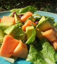 Simple Papaya Avocado Salad