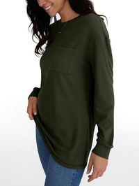 Lightweight sweatshirts features a crew neck and long sleeved design, and a loose fit is perfect for women of any age and any shape, adding a pocket to the basic classic design for a more personalized experience.  Versatile design allows for easy pairing with winter dresses, jeans, leggings, suit pants or for layering with cardigans, jackets, leather and blazers making it a key piece to add to your fall winter outfits. Ideal for  workout, running, going out, party, vacation or a casual trip!!