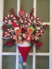 XMAS PLUSH GINGERBREAD SANTA HAT ARRANGEMENT/WREATH/SWAG DECOR FAKE CANDY CANE