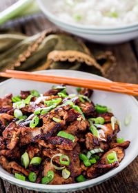 Korean Bulgogi Pork - a Korean inspired recipe of marinated pork tenderloin. Easy, quick and delicious. No wonder it's one of Korea's most beloved meat dishes. www.jocooks.com #bulgogi