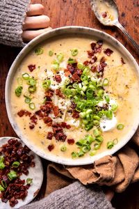 Easy Spicy Baked Potato Soup.| halfbakedharvest.com