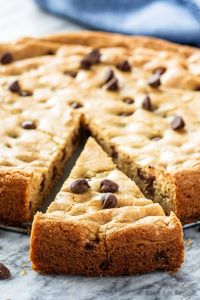 Giant Chocolate Chip Cookie - Bake. Eat. Repeat.