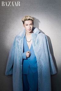 #LAY #LayZhang #Yixing #张艺兴 #weareoneEXO #LayStudio #EXO Harper's Bazaar Vietnam Magazine