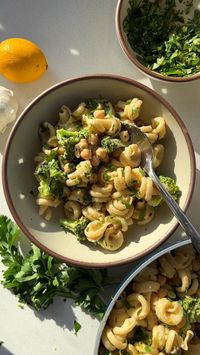 This Tahini Pasta Recipe transforms wholesome pantry staples into a mouthwatering dinner in just 30 minutes! Top it with a sprinkle of gremolata for a refreshing boost. Vegan, Gluten-Free and Oil-Free Options.