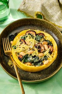 Spaghetti Squash Nests with Kale, White Beans & Mushrooms Pack 9 Grams of Fiber