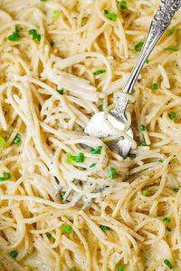 Creamy Four Cheese Garlic Spaghetti Sauce