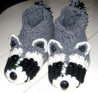 Knitted Raccoon slippers I made for my grandson.  I used Aunt Maggies (free) slipper pattern...see link.  I have pattern instructions for the actual raccoon formation.  Please email me at stacydgross@yahoo.com and I will send for free :)