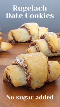 Date+Filled+Rugelach+Recipe:++naturally+sweet+and+simple+to+make+cookies+with+a+tangy+dough+and+pureed+date+spread.+++#RugelachRecipe+#DateDesserts+#dessertsWithDates+via+@https://www.pinterest.com/DessertsWithStephanie/