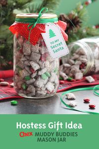 Put your special touch on every gift you give this year! This holiday hostess gift is sweet, simple and full of possibilities. Make it your own by decorating your Mason Jar and adding holiday candies to your Chex™ Muddy Buddies.