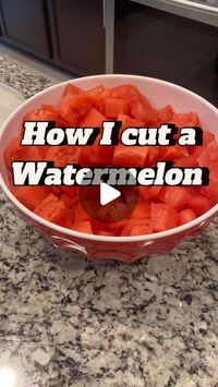 Stephenie Reed on Instagram: "If you want a quick, easy way to cut up a watermelon with very little mess, watch how I do it. The TOTAL time, including cleanup, was 4 minutes. #WatermelonHack #EasyFruitPrep #QuickAndEasy #FruitLovers #SummerSnacks #HealthyEating #KitchenHacks #FoodPrep #HealthyLiving #WatermelonLove #FruitCutting #SummerTreats #CleanEating #KitchenTips #QuickSnacks #HealthySnacks #WatermelonSeason #MessFree #FoodHacks #SnackTime"