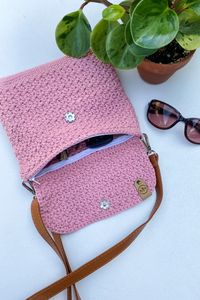 Summer Sweet Crossbody - A Knotty Habit Designs