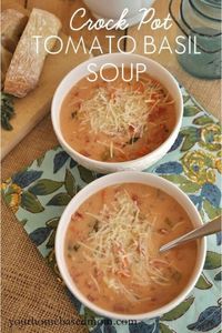 Tomato basil crockpot soup