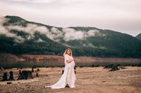 salem-oregon-detroit-lake-maternity-photographer